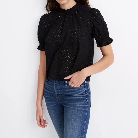 Madewell ‘Embroidered Eyelet Ruffle-Neck Keyhole Top’ in Black - Picture 4 of 8